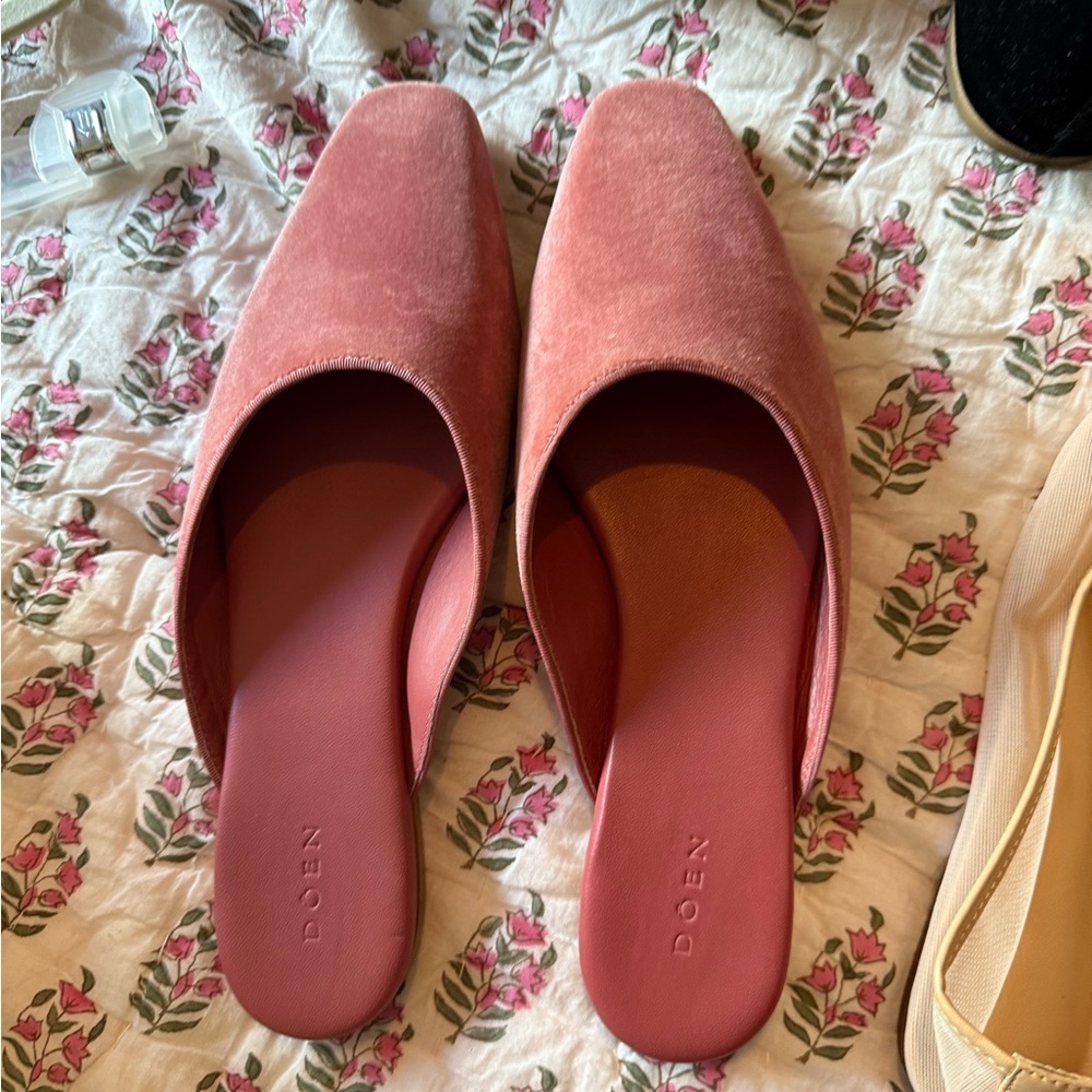 DOEN Pink Women's Shoes mules